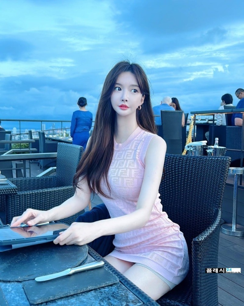 육예주 인플루언서 슬렌더의 일상-9