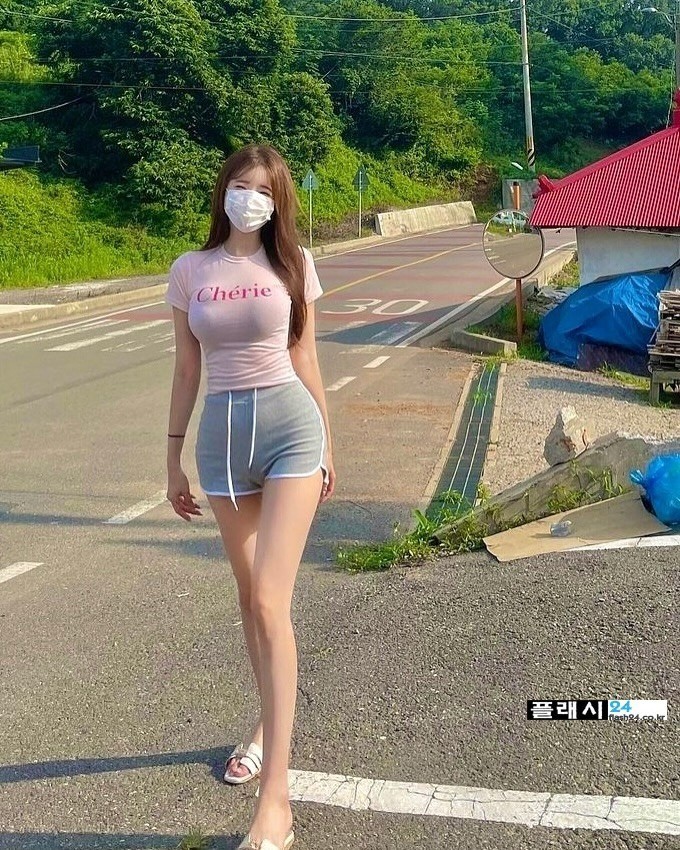 남자들 유혹하기 딱 좋은 패션-14