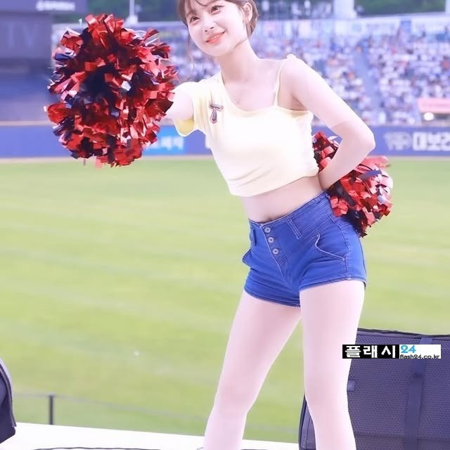 ㅇㅎ)대만 진출한 삐끼삐끼 이주은 치어리더-3