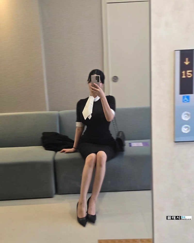 빡쳐서 자연산 골반 인증하는 BJ-7
