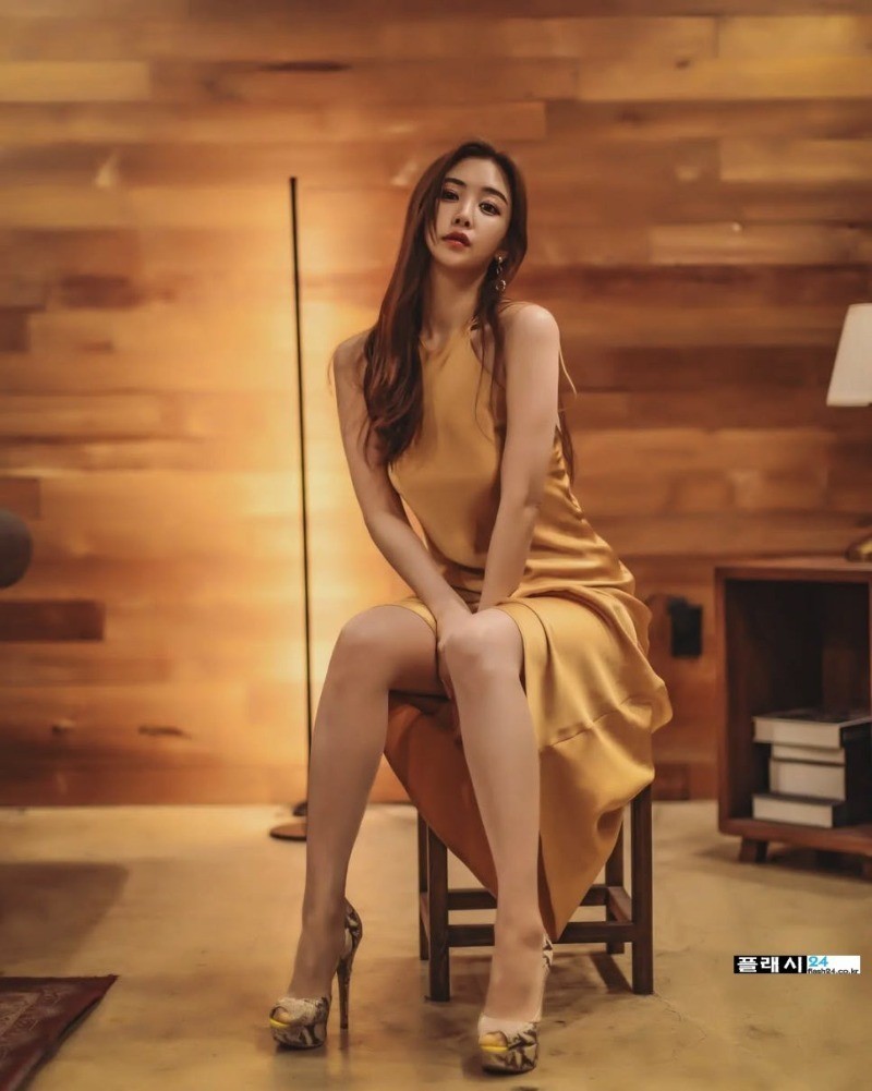 레이싱모델 유리 눈 웃음 미쳤네-8