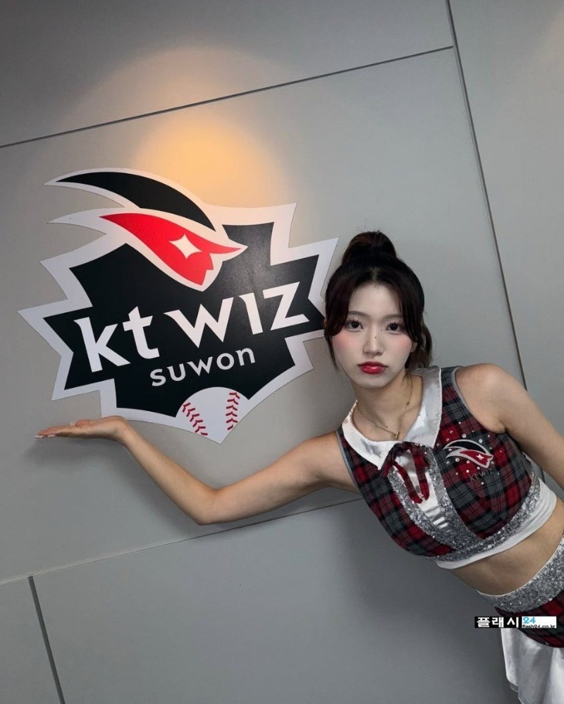 치어리더 윤지나 데이트 여친룩-7