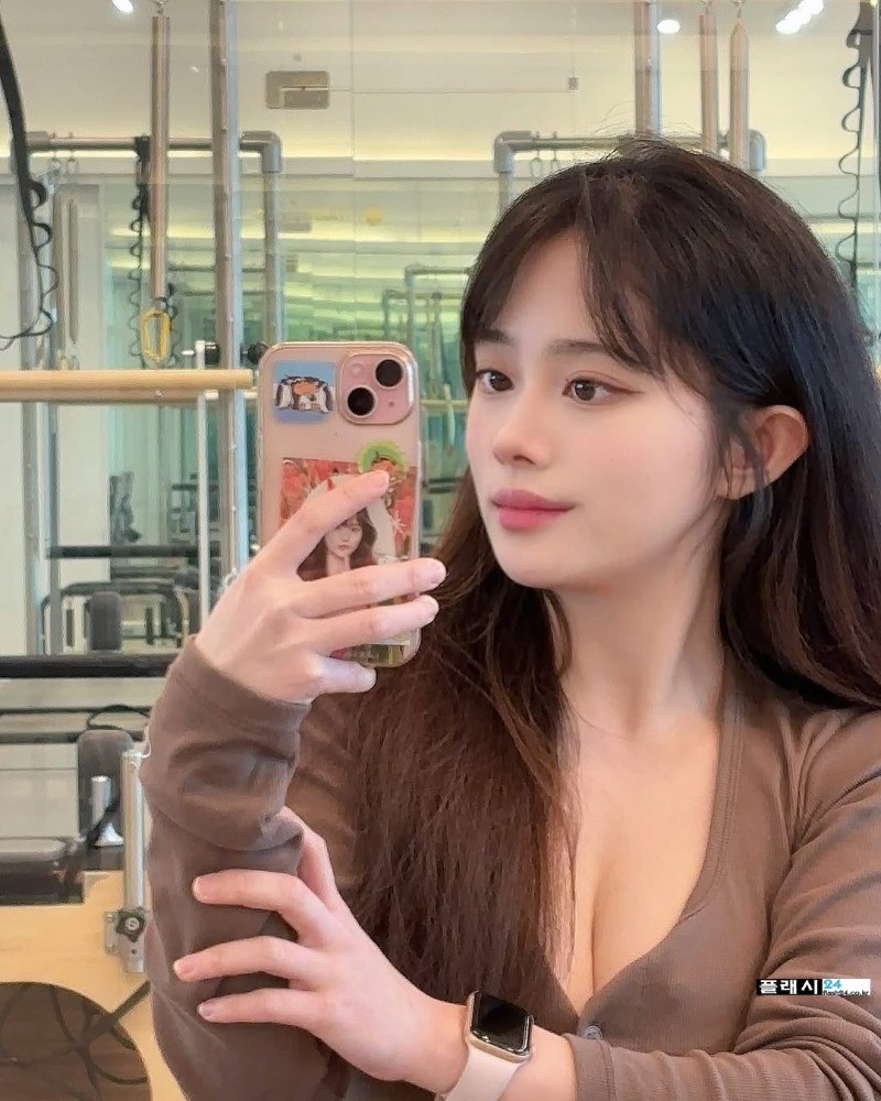 무거워 보이는 필라테스 강사 나은-7