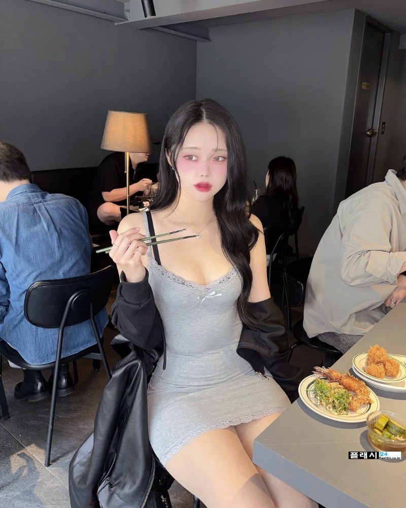 골반 떡 벌어진 이나