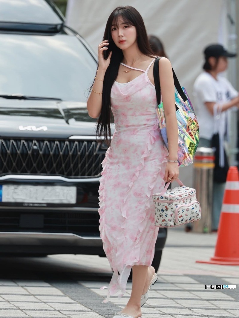 안지현 치어리더 이렇게 입고 런닝머신 타는거야-3