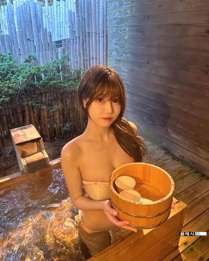 목욕 자주하는 수련수련-8