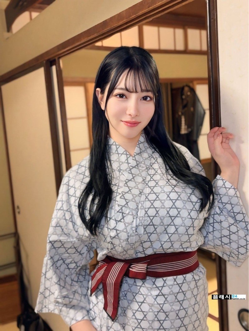 데뷔작 기대되는 히나노 카논-7