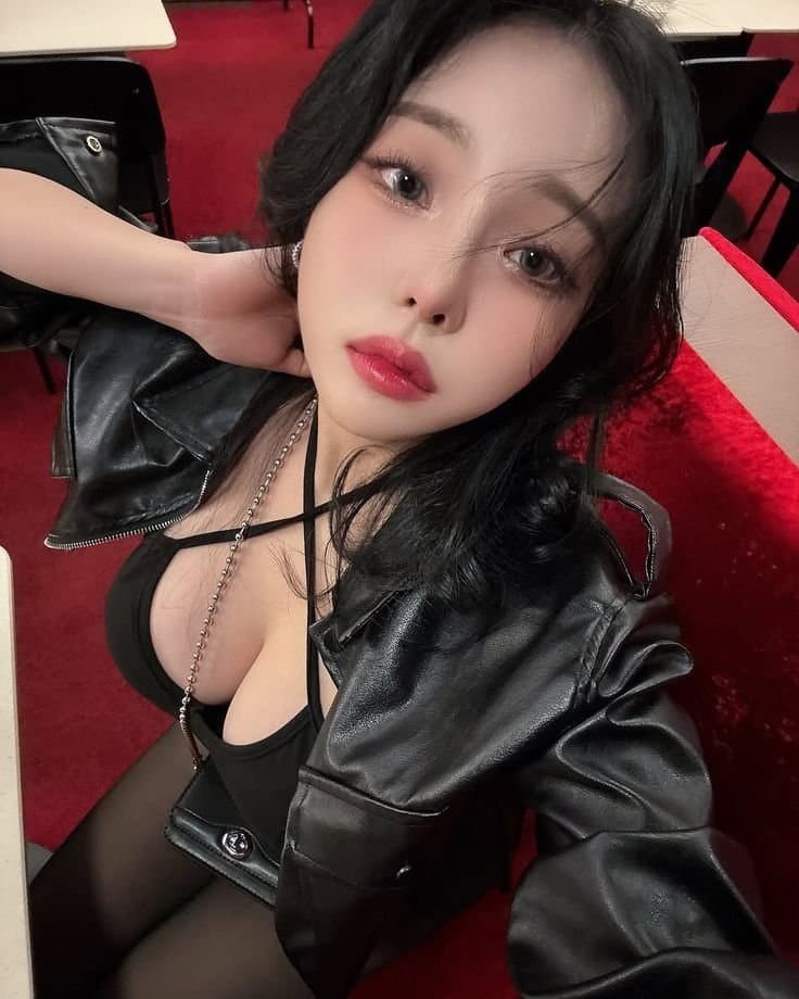 가슴으로 어필하는 처자들