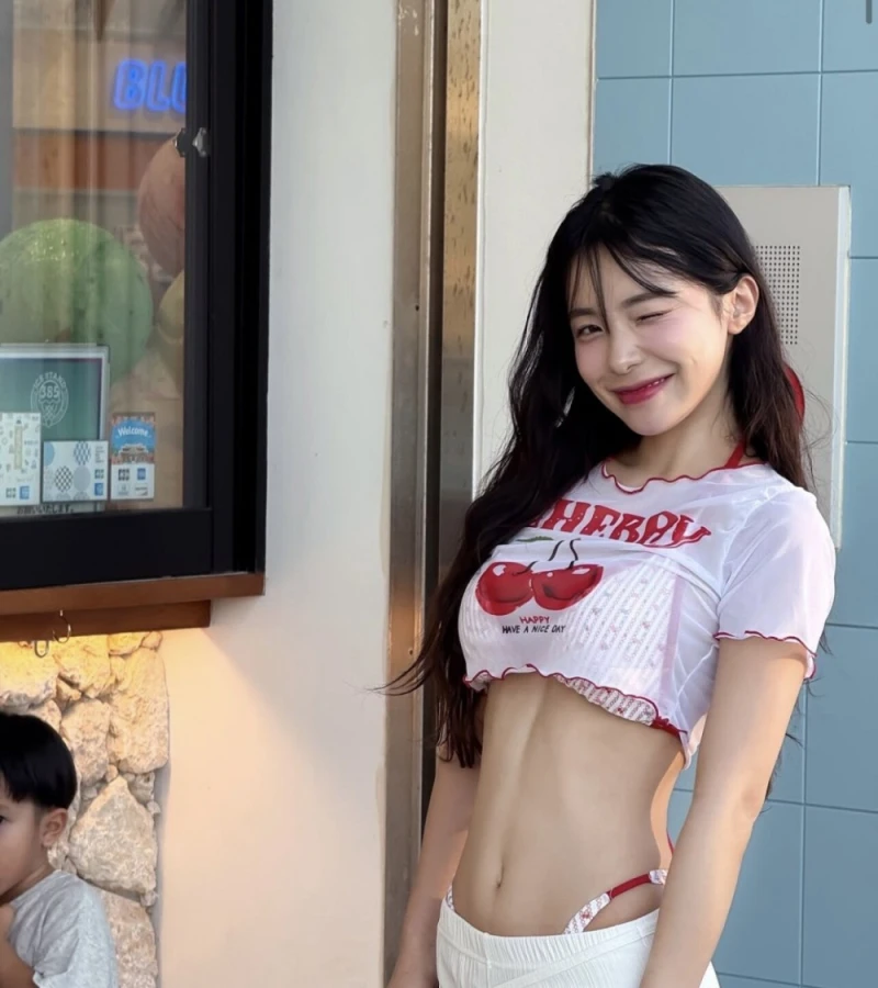 이다혜 치어리더 가슴 크기가... 원래 이정도였나??-2